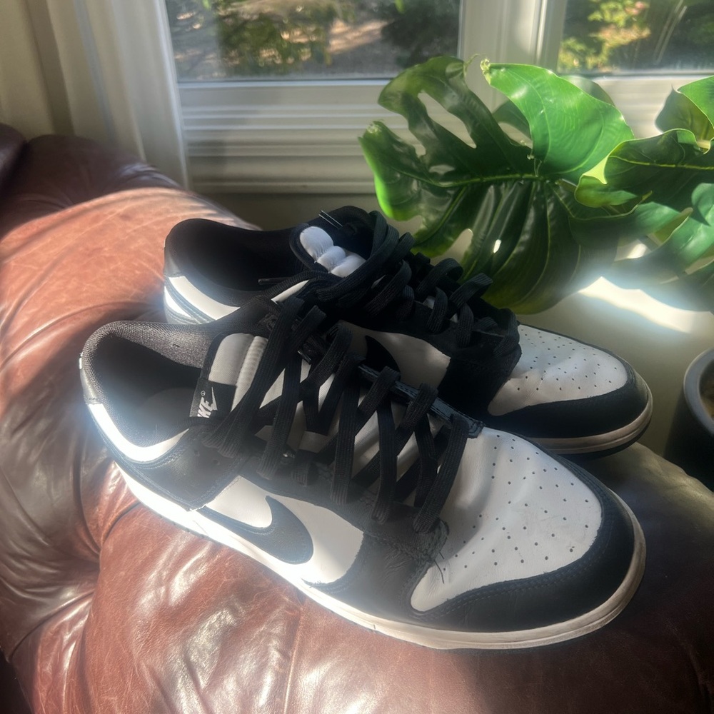 Nike Men's Panda dunks size 13